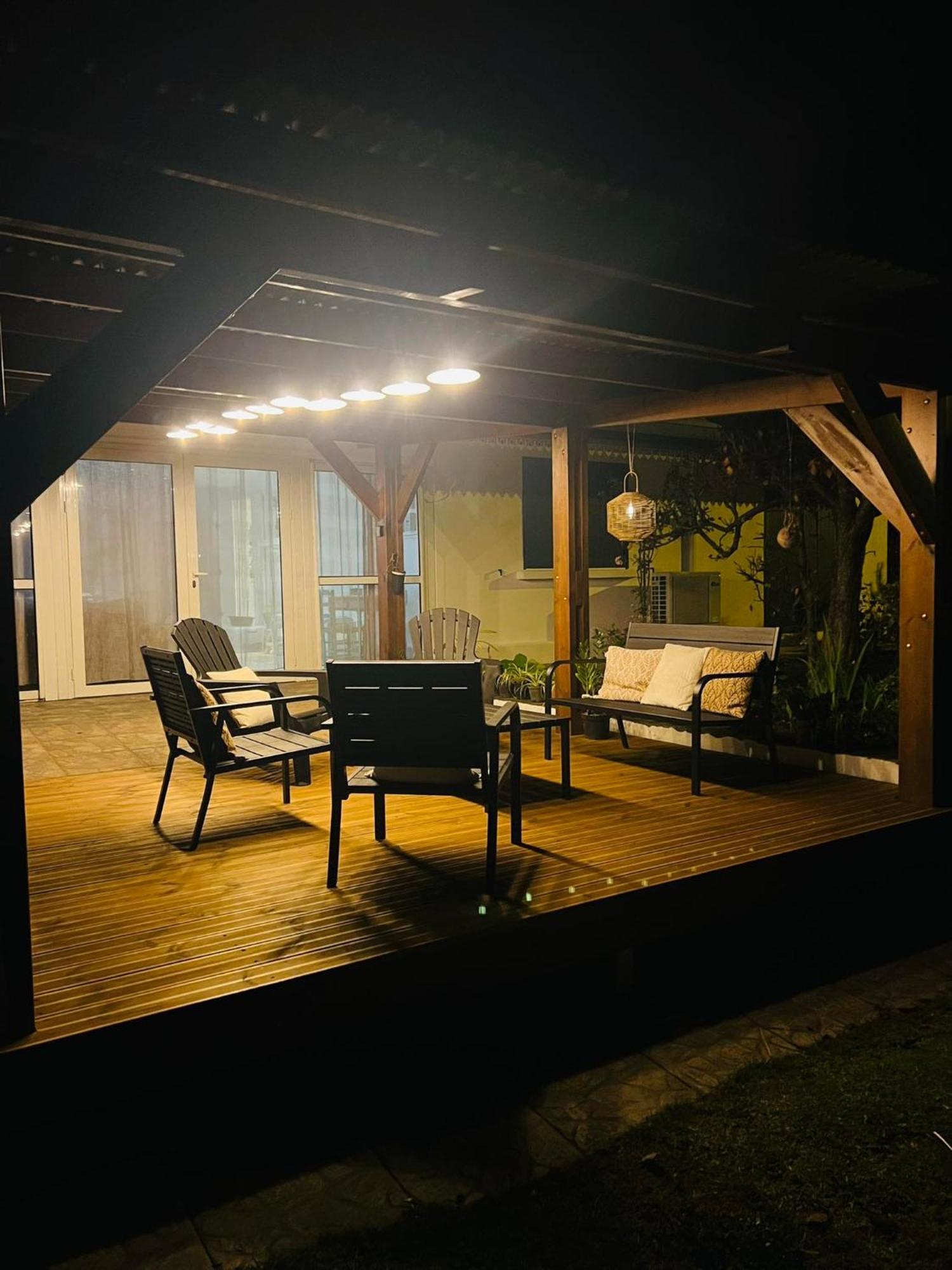 Villa Le Vieux Poirier A La Plaine Des Cafres à Le Tampon Extérieur photo
